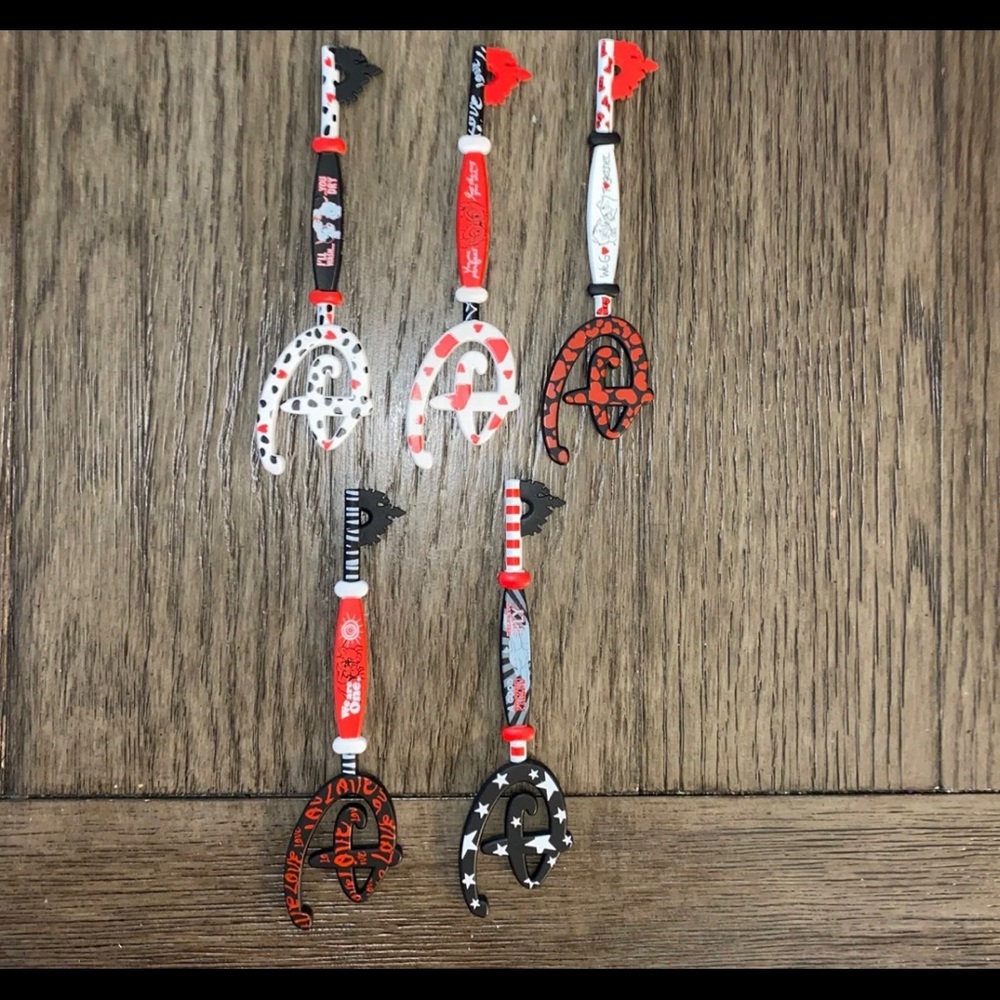 Disney valentines keys bundle of 5